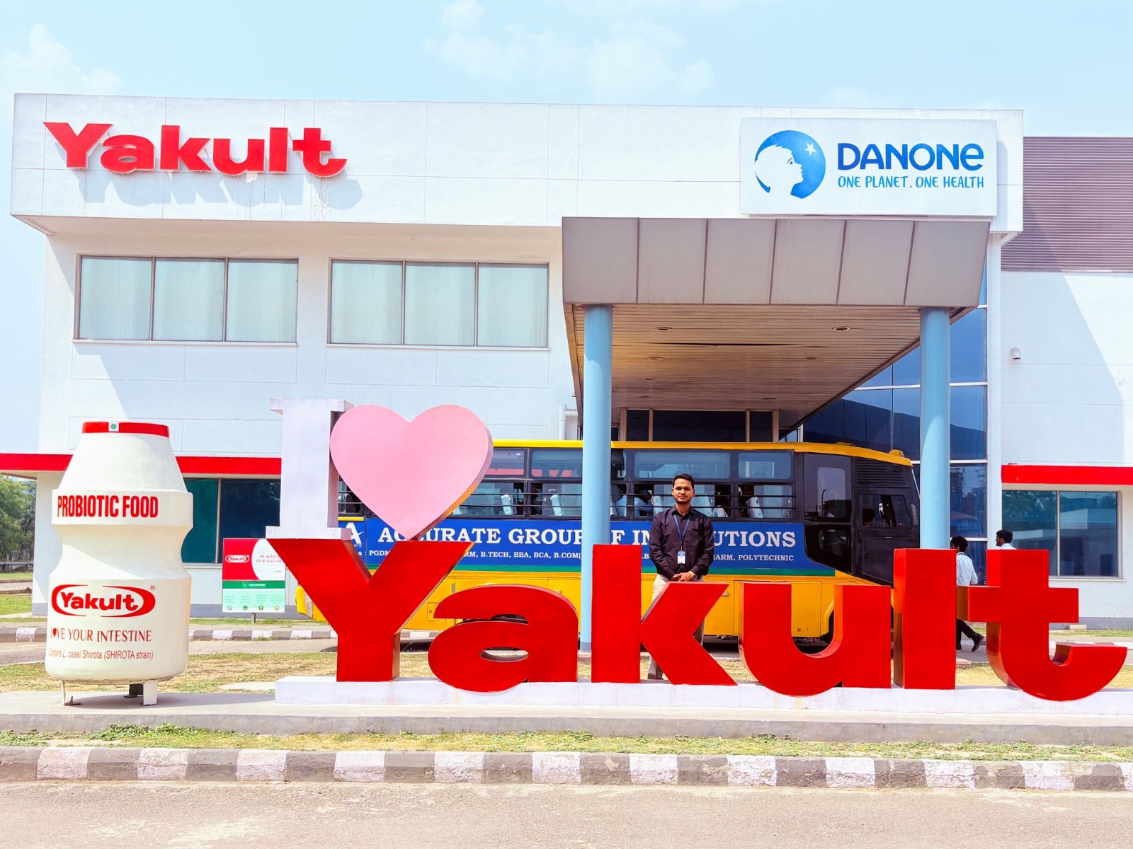 Accurate Group Bridges Academia-Industry Gap with Yakult Industrial Visit